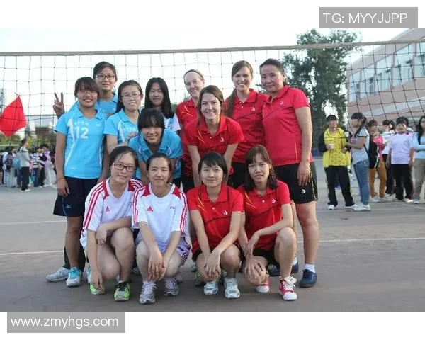 赛后分析:上海排球队与武汉排球队的表现与状态对比探讨 赛后分析:上海排球队与武汉排球队的表现与状态对比探讨